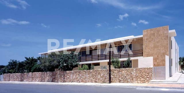 Venta de villas en privada Pajaro en Piedra