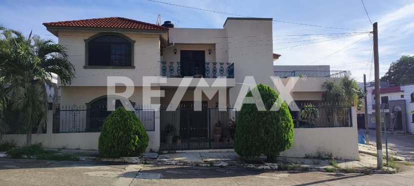 Casa en Venta en Fracc. Tancol 33