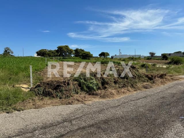 TERRENO EN VENTA