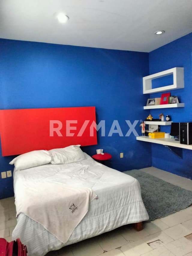 CASA EN VENTA EN FRACCIONAMIENTO CUMBRES