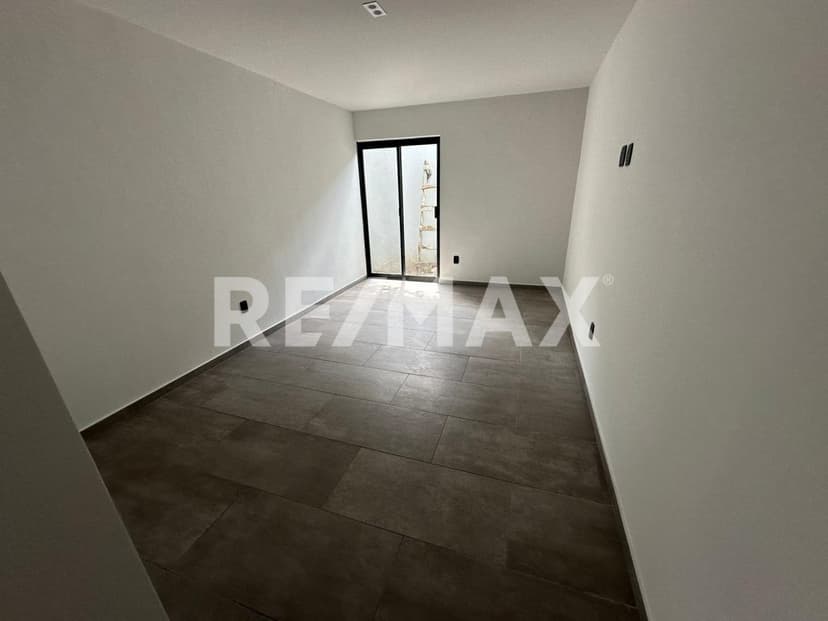 Gallery preview 3
