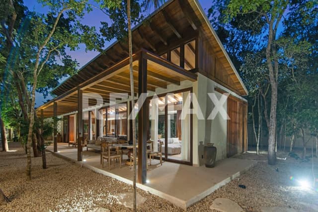 4 Bedroom House For Sale in Tulum