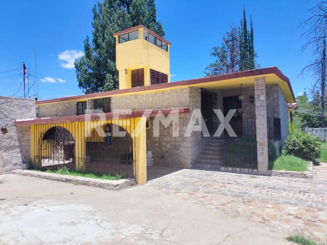 Casa en venta en fraccionamiento Residencial Campestre La Martinica