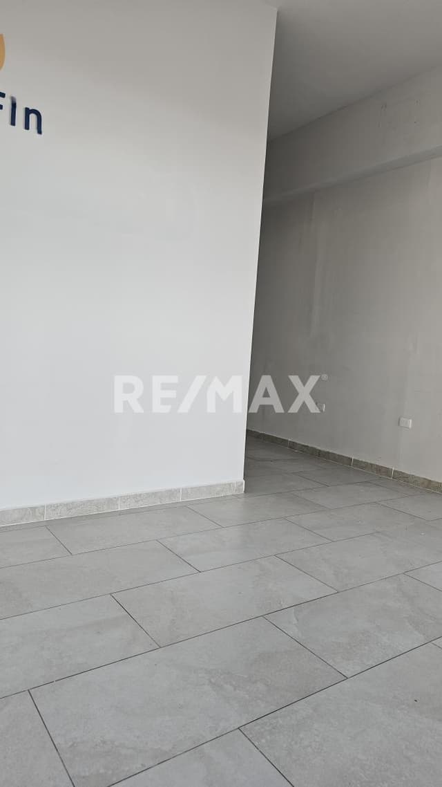 Local comercial en renta en Paseo Río Sonora. 