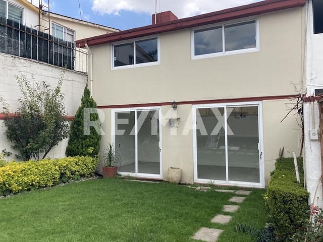 CASA EN VENTA ZONA AZUL, CD. SATELITE NAUCALPAN