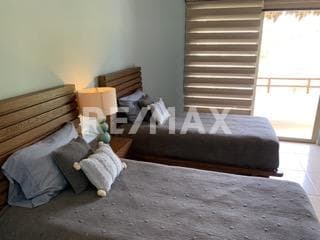 AMPLIO PH CON ROOFTOP PRIVADO EN VENTA!!