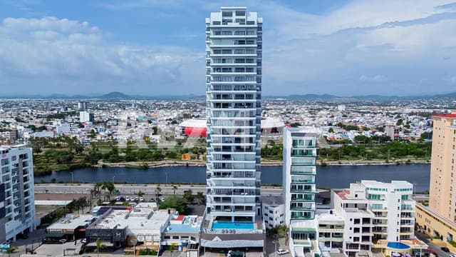 Condominio en Altomare