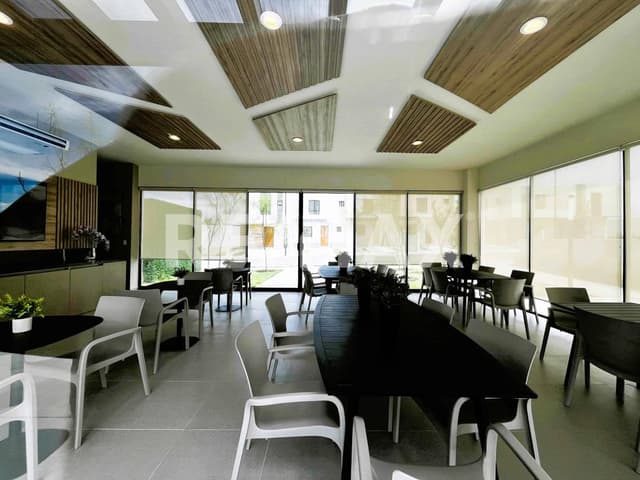 Casa en venta en Zizana, Querétaro.