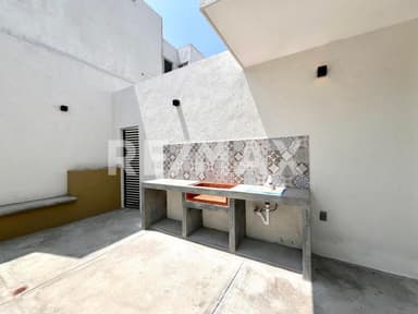 property image preview0