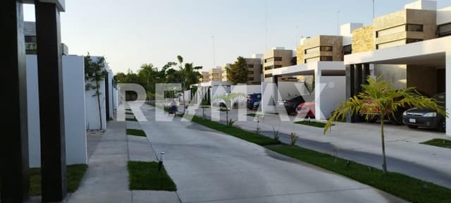 Casa para entrega inmediata en privada dzitya 20. Mérida, yucatán.