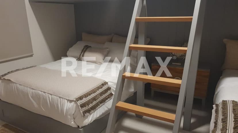 DEPARTAMENTO EN RENTA EN VELAMAR 