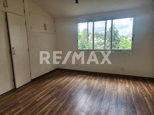 CASA EN VENTA EN LOMAS VERDES CUARTA SECCION NAUCALPAN DE JUAREZ ESTADO DE MEXICO