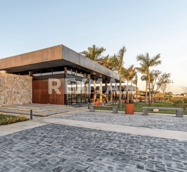 CASA EN RENTA EN PRIVADA RESIDENCIAL DE CONKAL