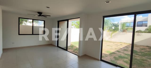 CASA EN RENTA EN CUMBRES NOVONORTE