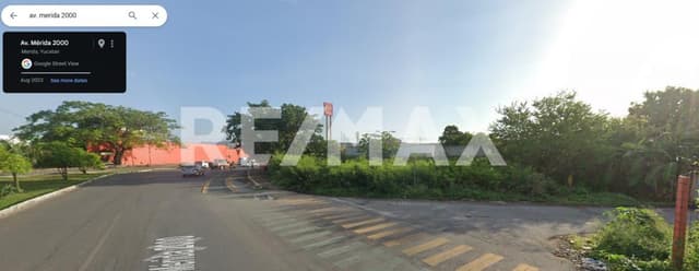 Renta Terreno Comercial sobre Avenida Mérida 2000 en zona Poniente de Mérida,Yucatán