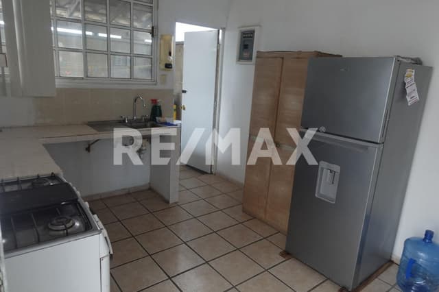 CASA EN RENTA