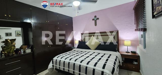 Venta de casa en condominio, Lomas de Atzingo, Cuernavaca, Morelos...Clave 5181