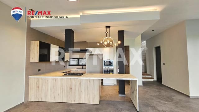 Venta de casa, Fracc. Cerritos, Cuernavaca, Morelos...Clave 5184