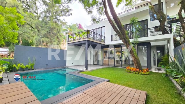 Venta de casa, Fracc. Cerritos, Cuernavaca, Morelos...Clave 5184