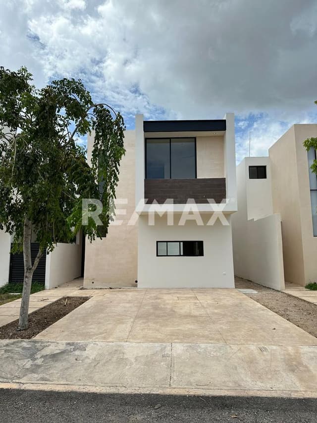CASAS EN VENTA EN LEANDRO VALLE
