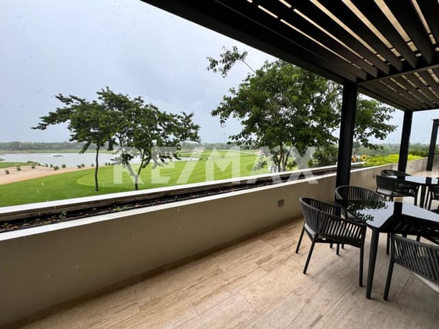 Venta Terreno en Privada Provincia con campo de golf, Norte de Mérida, Yucatán