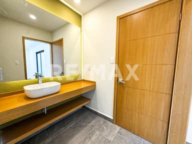 property image preview0