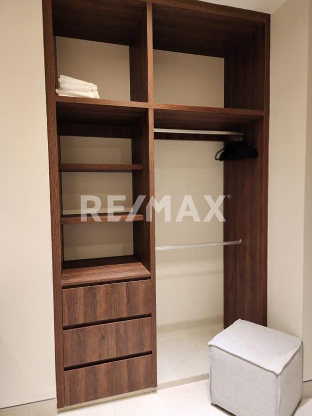 Vista Vela III Luxury Ocean View Penthouse 1603