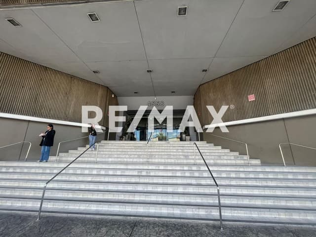 OFICINA EN RENTA DE 60 M2, EN LAS TORRES, BLVD. AGUA CALIENTE, TIJUANA.