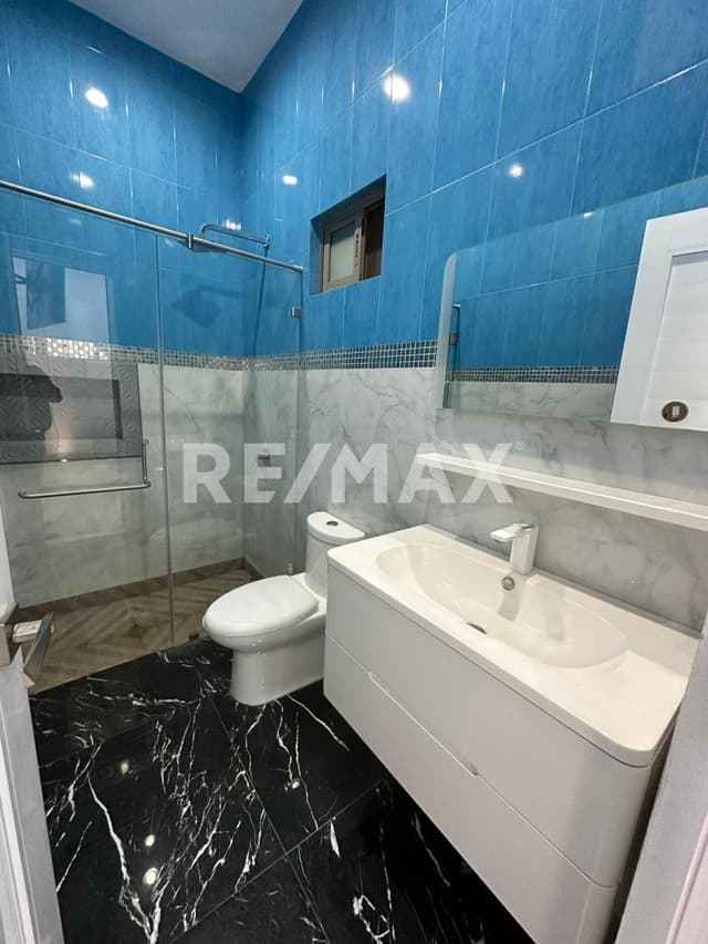 CASA EN VENTA COL. LAS FUENTES