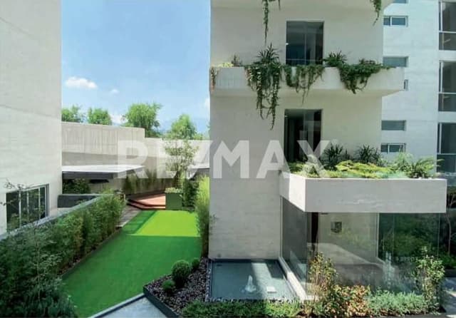 Departamento en Venta en Parques Pedregal en Tlalpan