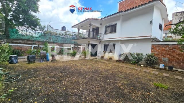 Venta de casa para remodelar en Vista Hermosa Cuernavaca, Morelos...Clave 5196