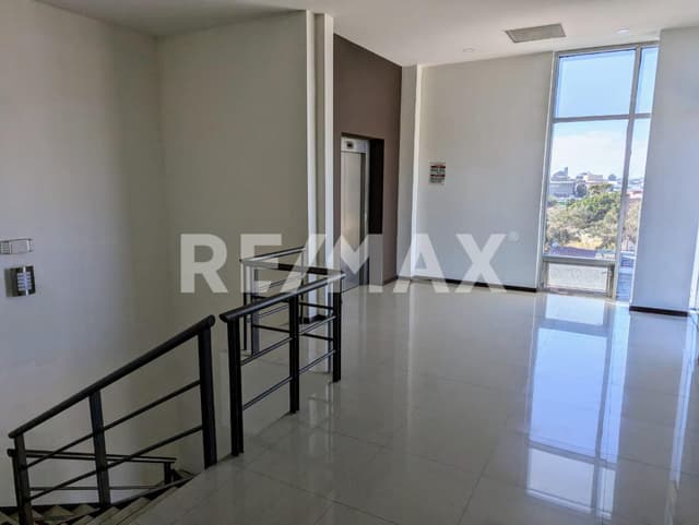 Local Médico amueblado y equipado en RENTA en TORRE 7 de Zona Rio Tijuana