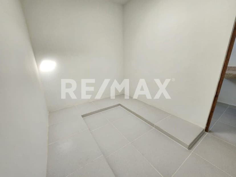 CASA EN VENTA EN CONKAL
