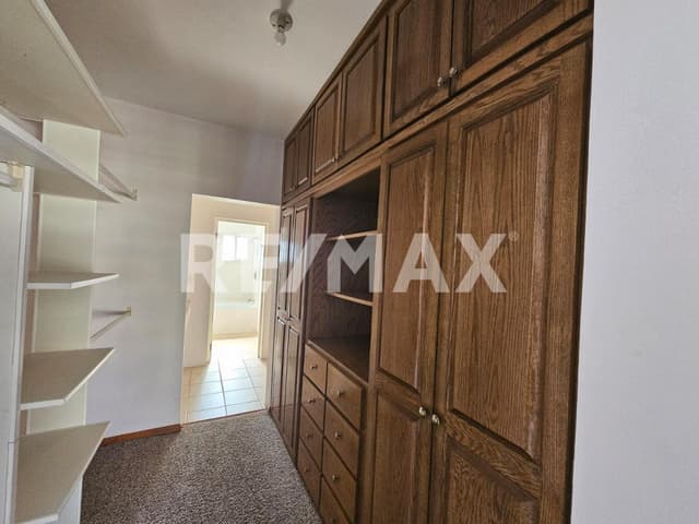 CASA EN VENTA FRACC. PRIVADO LA SARZANA
