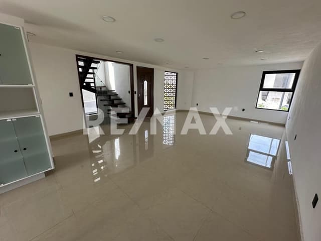 Casa en VENTA en HACIENDA CARLOTA Condominio Flandes, Corregidora, Qro.