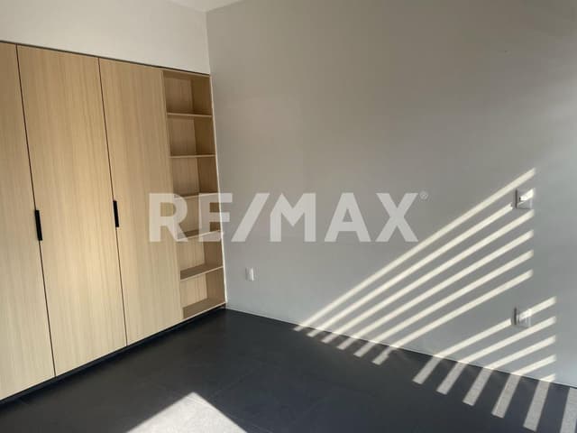 DEPARTAMENTO 81  EN VENTA EN CASA TEJADA, COL. ARCOS VALLARTA