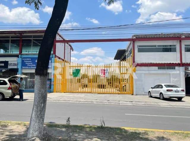 Renta de Local Comercial en Tlalnepantla de Baz