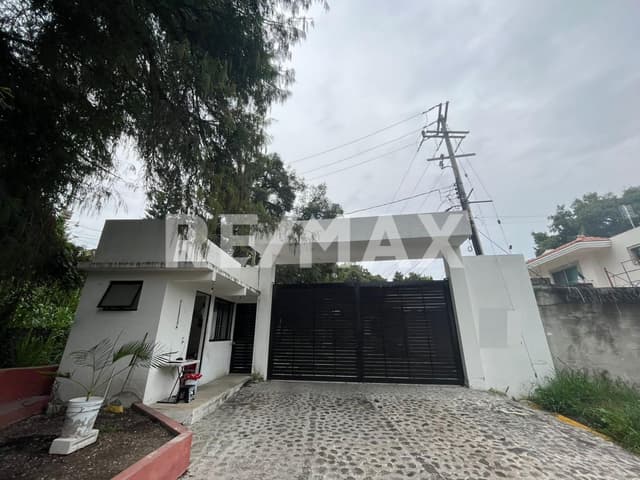 Venta de terreno en Lomas de Cuernavaca, Temixco, Morelos...Clave 5223