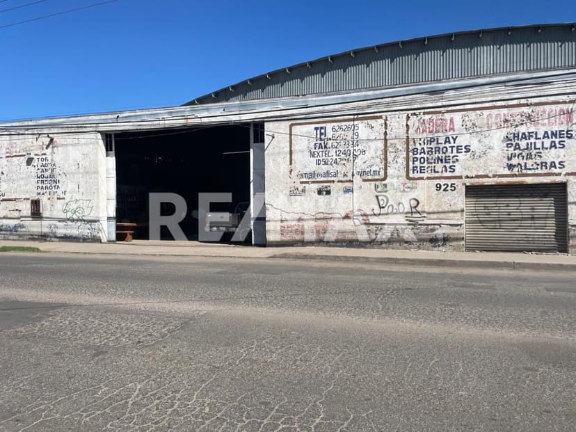 Bodega en renta en Calzada Insurgentes