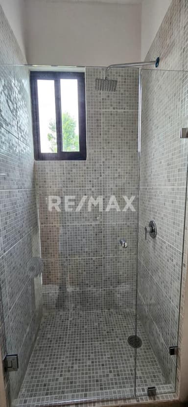 property image preview0