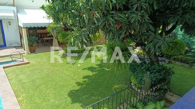 Venta de casa sola, Pedregal de Las Fuentes, Jiutepec, Morelos...Clave 5246