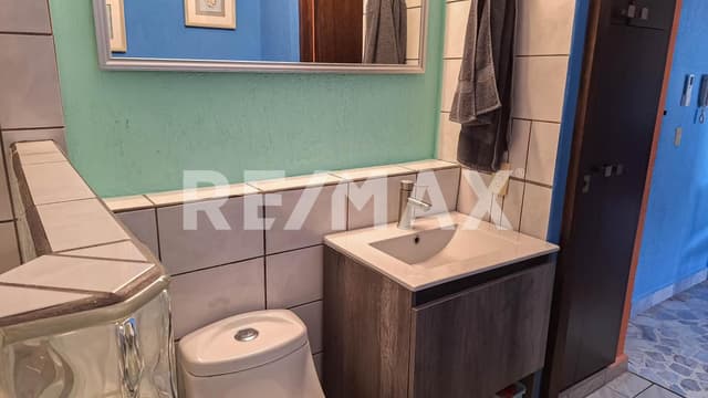 Condominio con alberca, hermosas vistas y una ubicacion y precio inmejorable.
