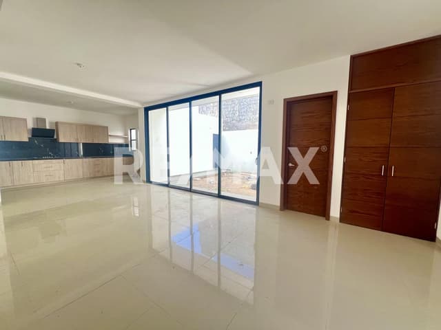 CASA EN VENTA EN LOS VIÑEDOS 