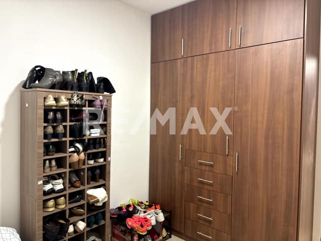 Depa Amueblado en City Esmeralda – Piso 16 con Vista y Amenidades Premium