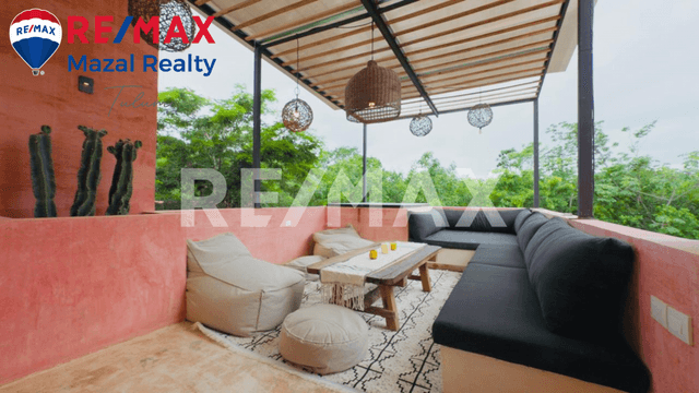 Fully Furnished Townhome For Sale