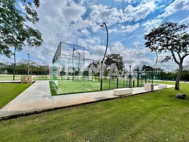 Casa en Venta en Privada Oasis, Yucatán Country Club