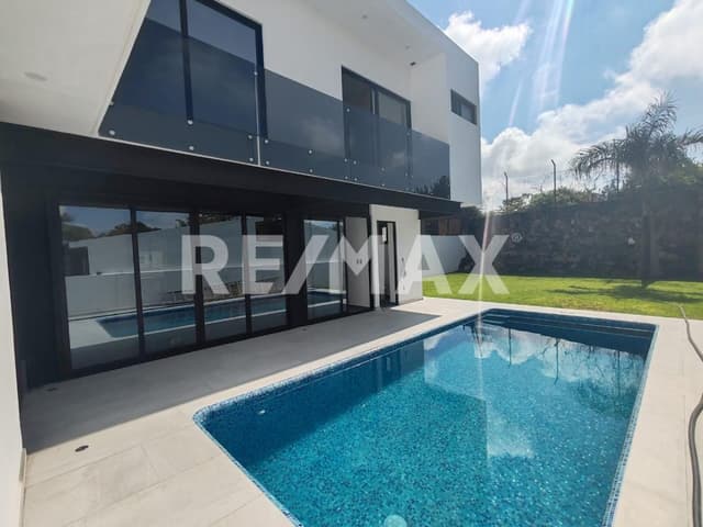 Venta de casa en el Fraccionamiento Vergeles de Oaxtepec