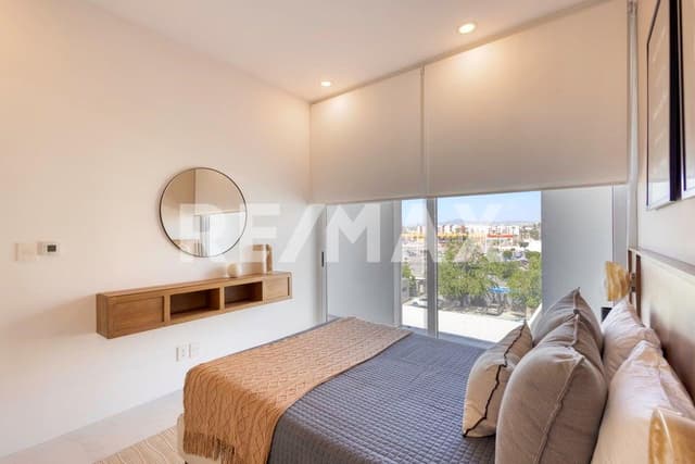 Marea, Cormoran Av. Paseo del Pescador 403