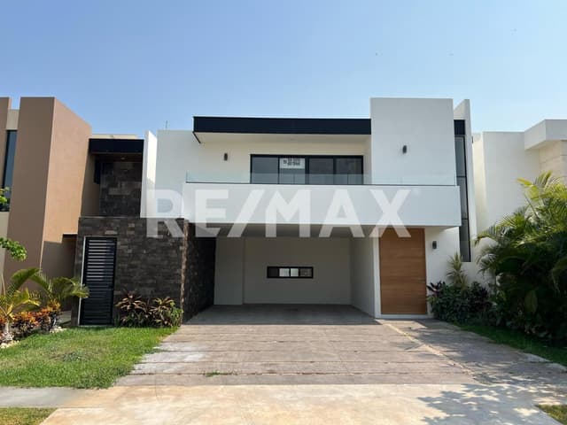 Casa en venta 110 en Residencial Parque Natura.