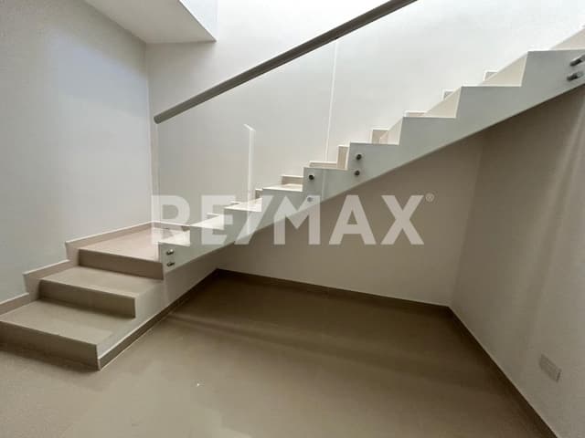 Casa en Renta sin Amueblar en Andarez Residencial